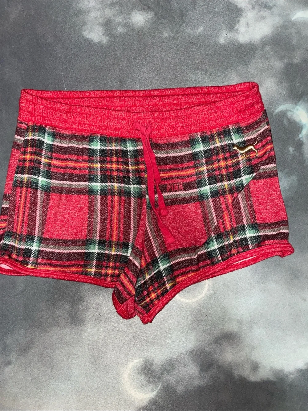 PINK Victoria's Secret Red Plaid Long-Sleeve Top & Shorts Pajama Set